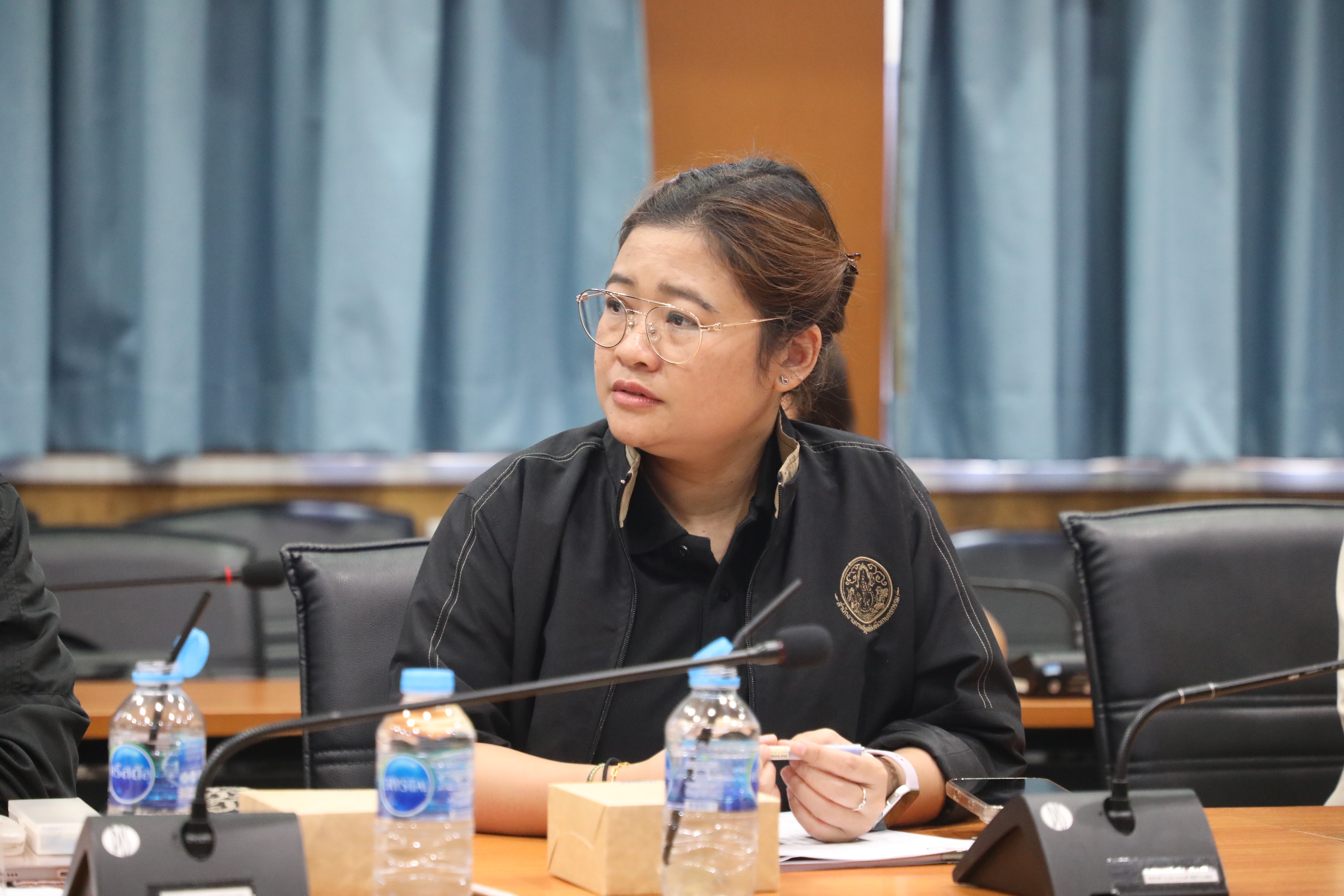 title - ส.ป.ก. ประชุม คกก. ดำเนินการจัดพิธีประกาศเกียรติคุณ ผู้เกษียณอายุราชการ สำนักงานการปฏิรูปที่ดินเพื่อเกษตรกรรม ประจำปีงบประมาณ พ.ศ. 2569 ครั้งที่ 1/2569